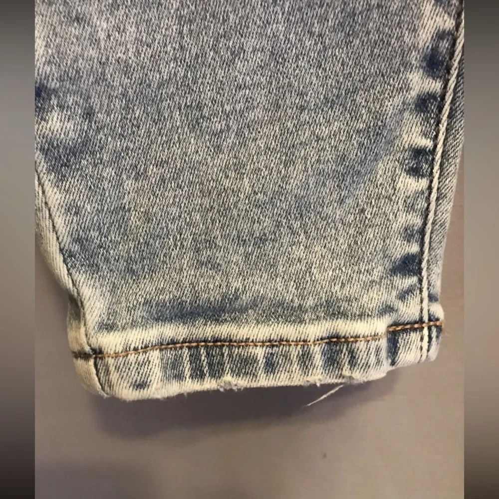 Maurice’s High Rise Light Wash Skinny Jeans Size Large - Picture 4 of 9